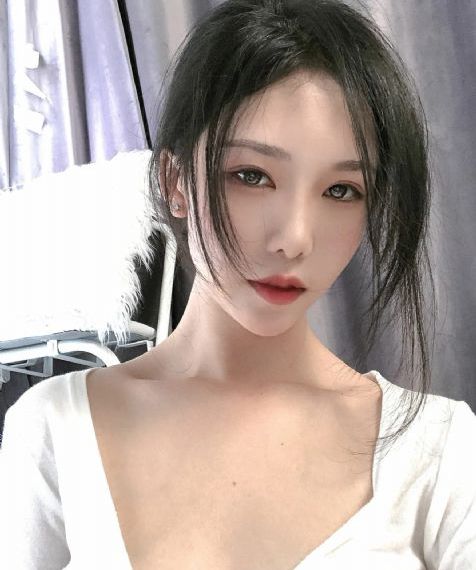 撞到正_高清完整版免费在线观看