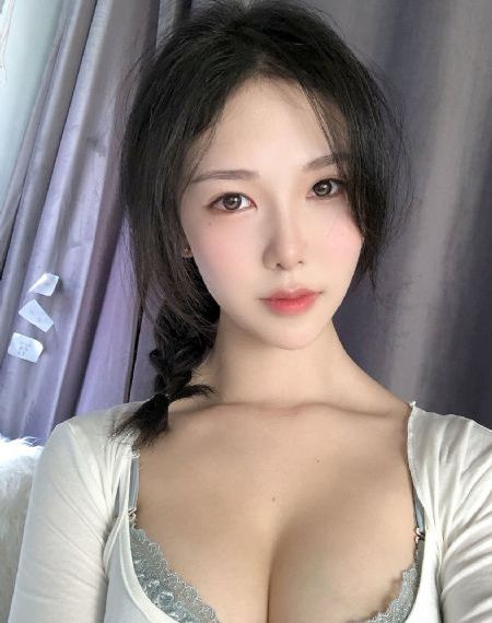 放荡寡妇nph_DVD免费观看电视剧