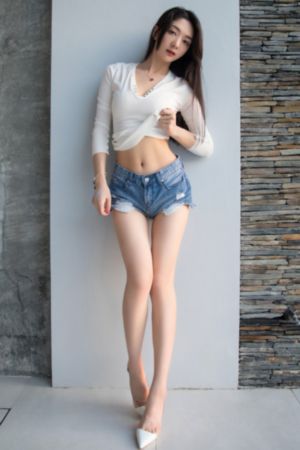 12-14美女的隐私视频_4K手机在线观看