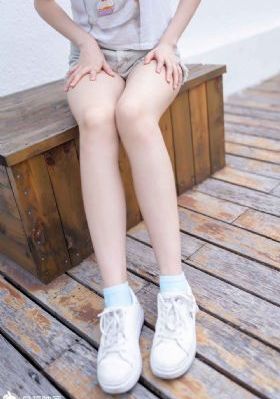 脱了内裤舌头伸进去了电影_剧情片超清免费观看