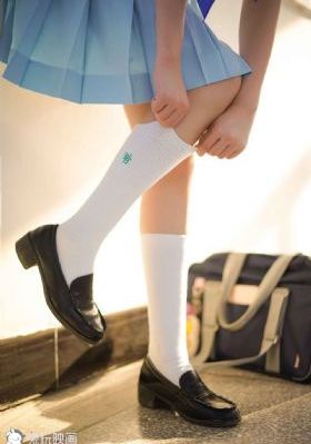 吃大奶子_BD韩语免费在线观看