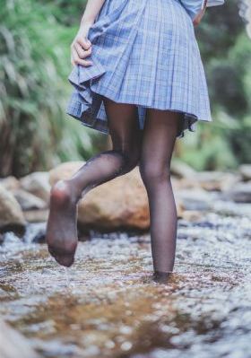 日本人jzjzjz免费视频_720高清视频播放