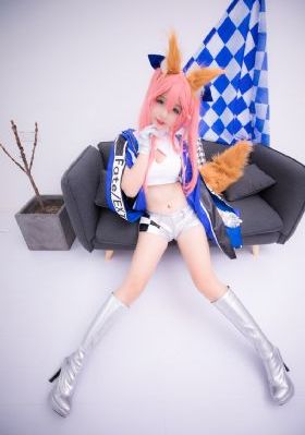 驯服女职员_DVD手机在线看